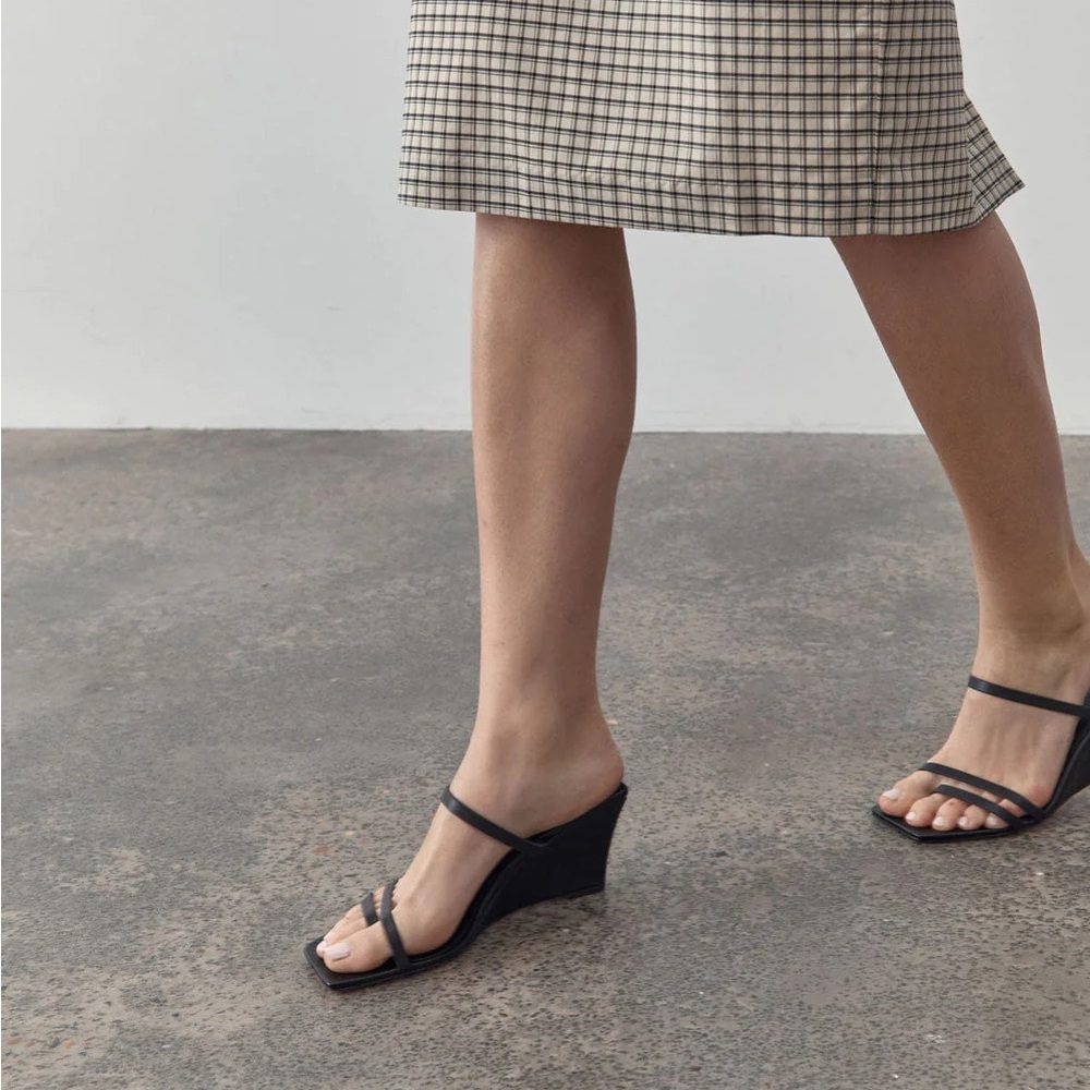 St. Agni Black Strappy Wedge Sandals